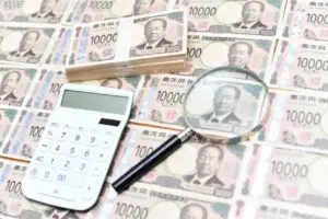 日本人の退職金は、早期退職や延期の選択肢があっても20万円を超えるのはわずか20％