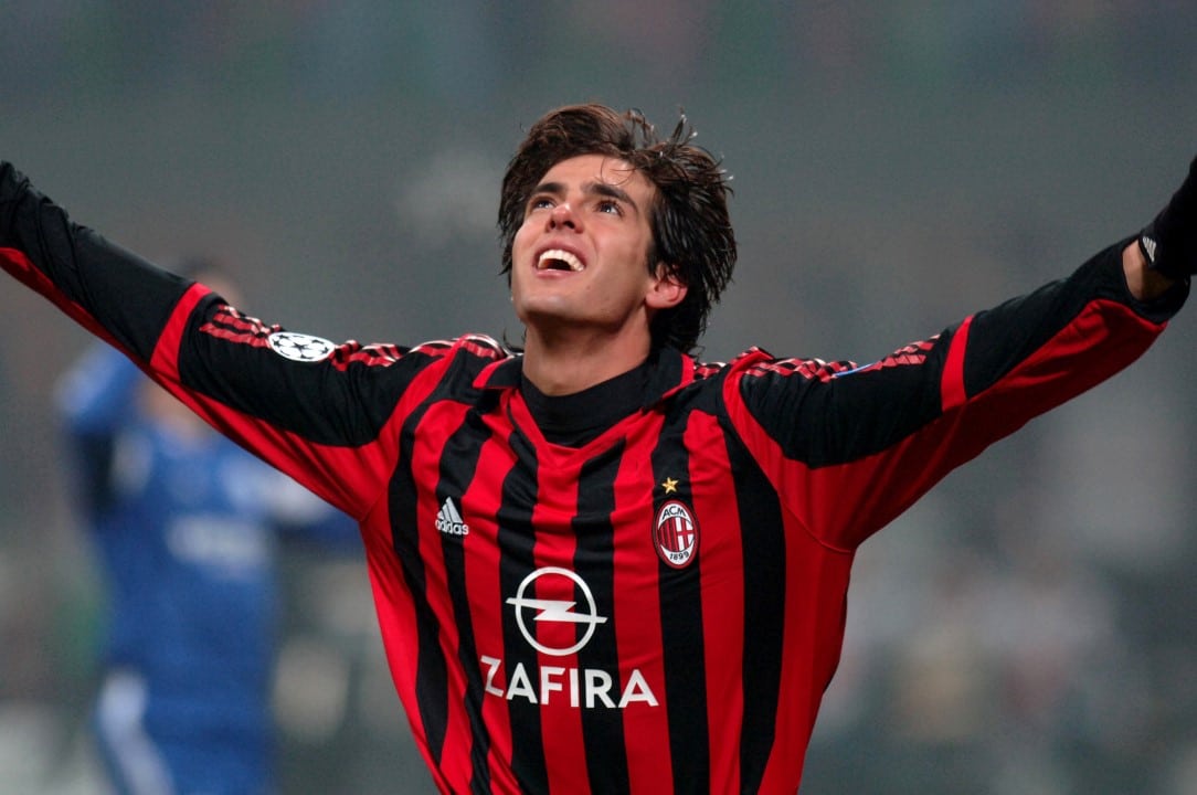 Kaká jogando pelo Milan