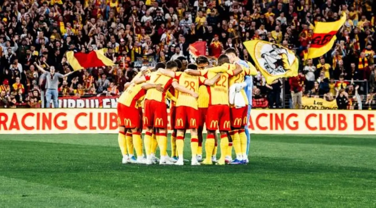Lens