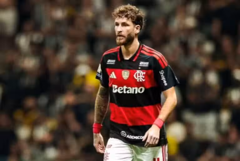 Léo Pereira