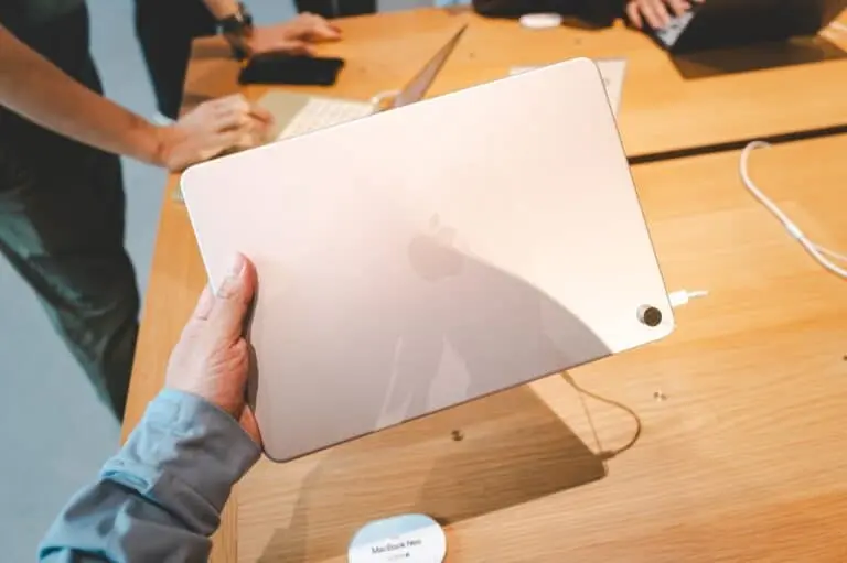 MacBook Neo