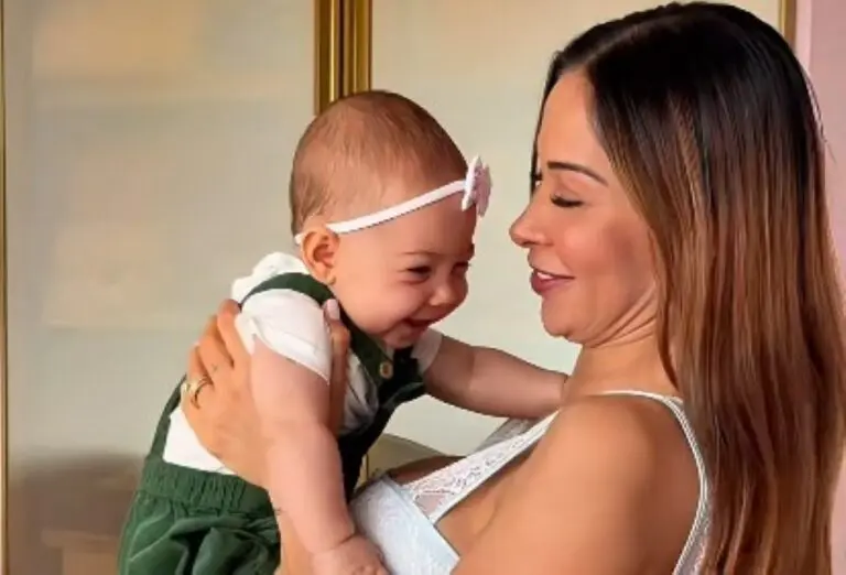 Maíra Cardi e a filha Eloah