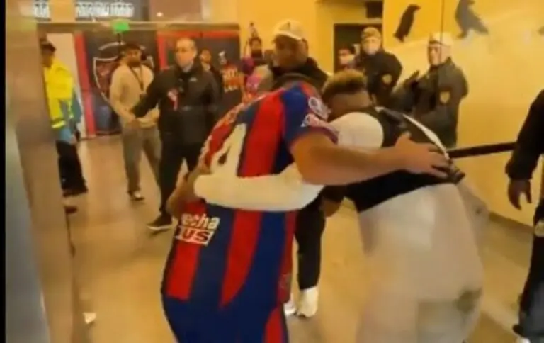 Neymar dando Chuteira