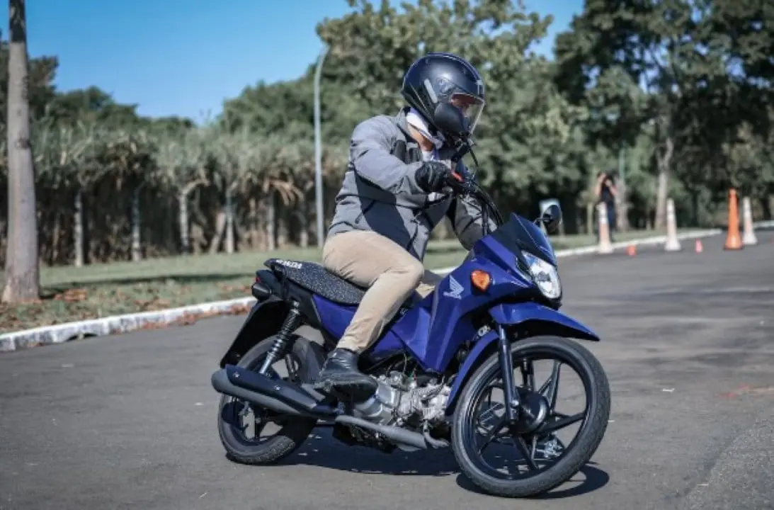 Nova Honda Pop