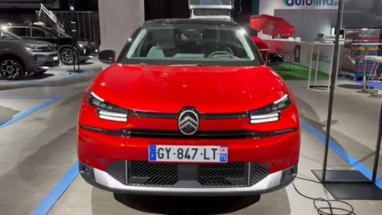 O Citroën C4 MAX HYBRID
