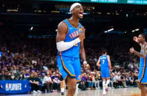 Oklahoma City Thunder postupuje do semifinále Západní konference poté, co ovládl Phoenix Suns v NBA
