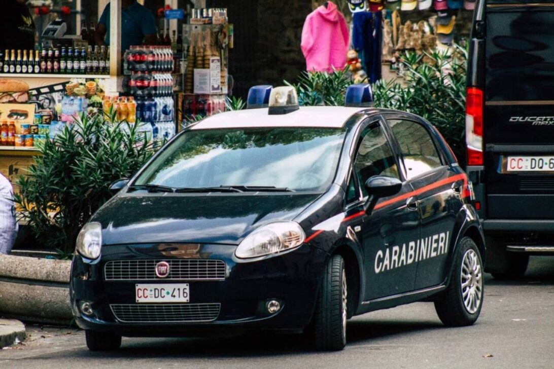 Policia Italiana