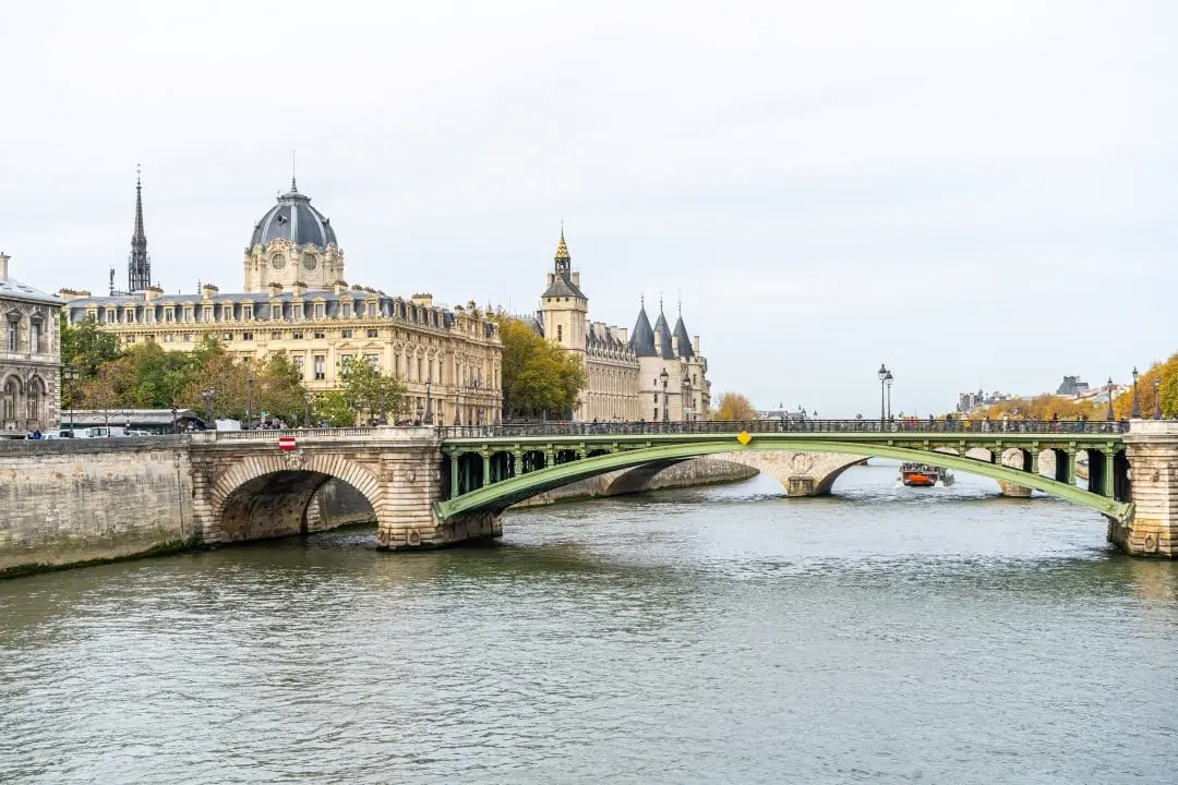 Rio Sena, França