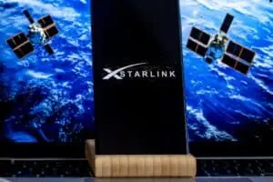 Starlink alcança mais de mil satélites lançados em 2026 e expande rede global