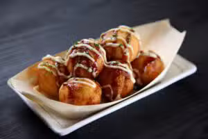 Mayonezle kaplı takoyaki videosu 9,7 milyon kez izlendi