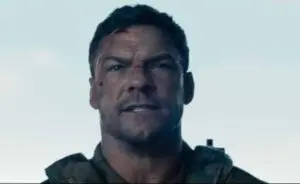 Mesin Perang dengan Alan Ritchson meninggalkan 10 Teratas global Netflix pada bulan April