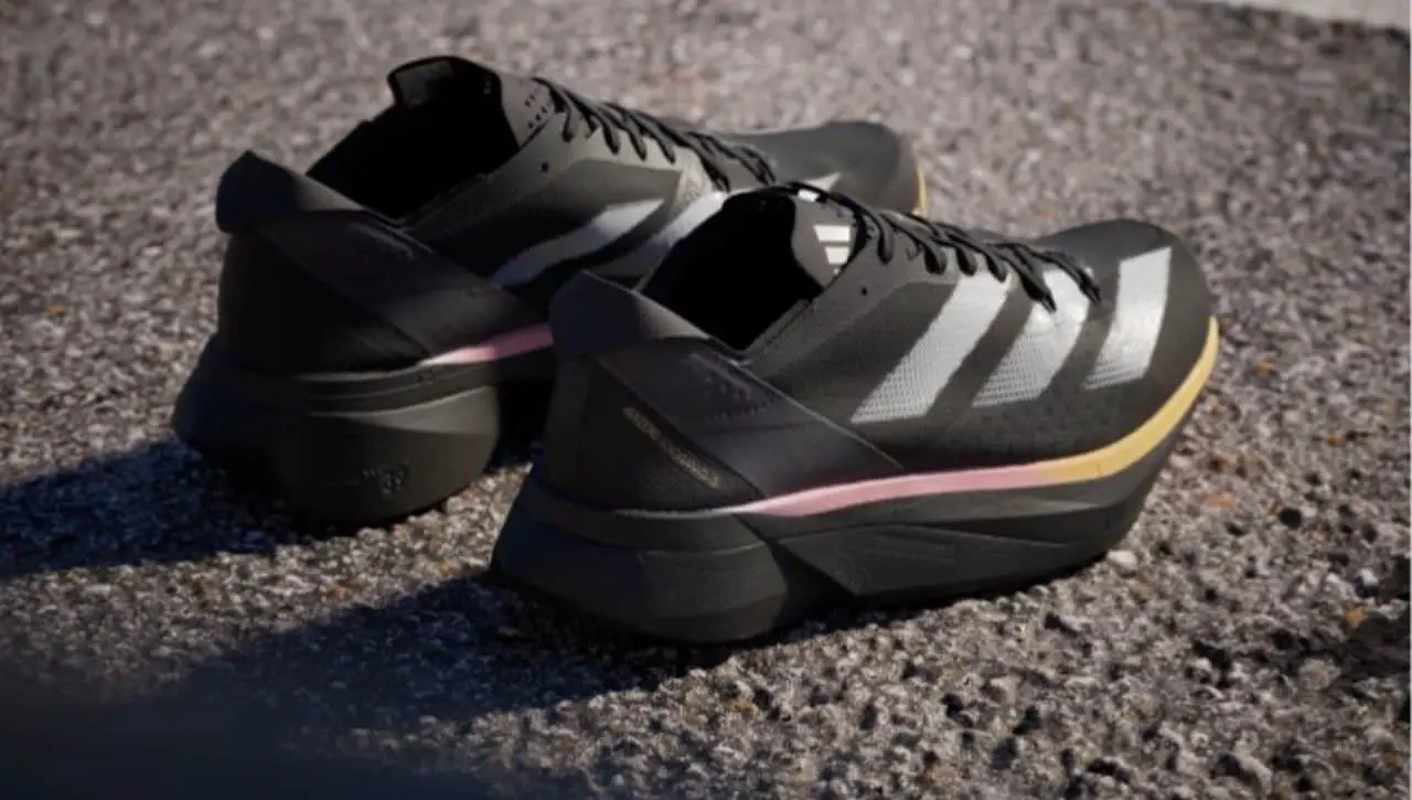 Adidas Adizero Adios Pro Evo 3 が 97 グラムのシューズでロンドンマラソンで記録を樹立
