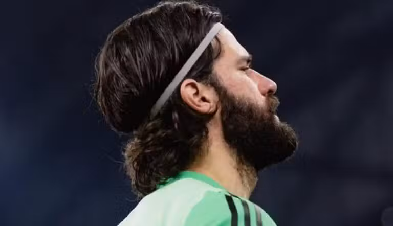 Alisson Becker - @alissonbecker