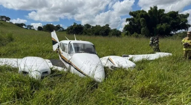 Avião Goiânia - Corpo de Bombeiros