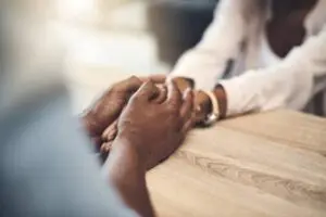 Harvardská studie odhaluje, že odpuštění zlepšuje duševní zdraví a pohodu