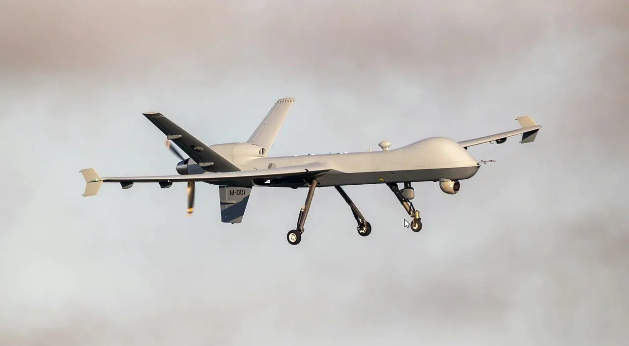 Drone militar