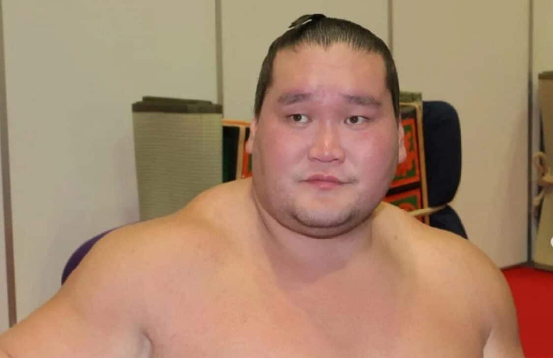 Ex-yokozuna Terunofuji