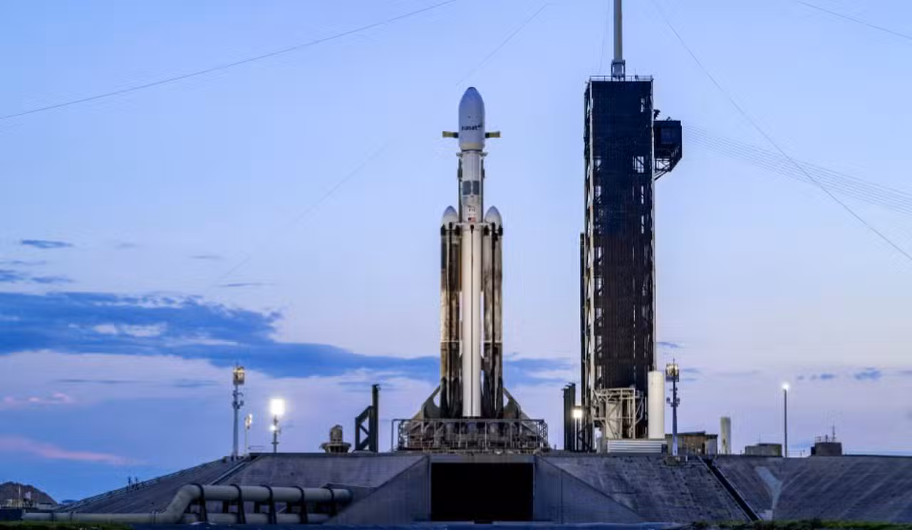 Falcão Heavy ViaSat-3 F3 - X/SpaceX