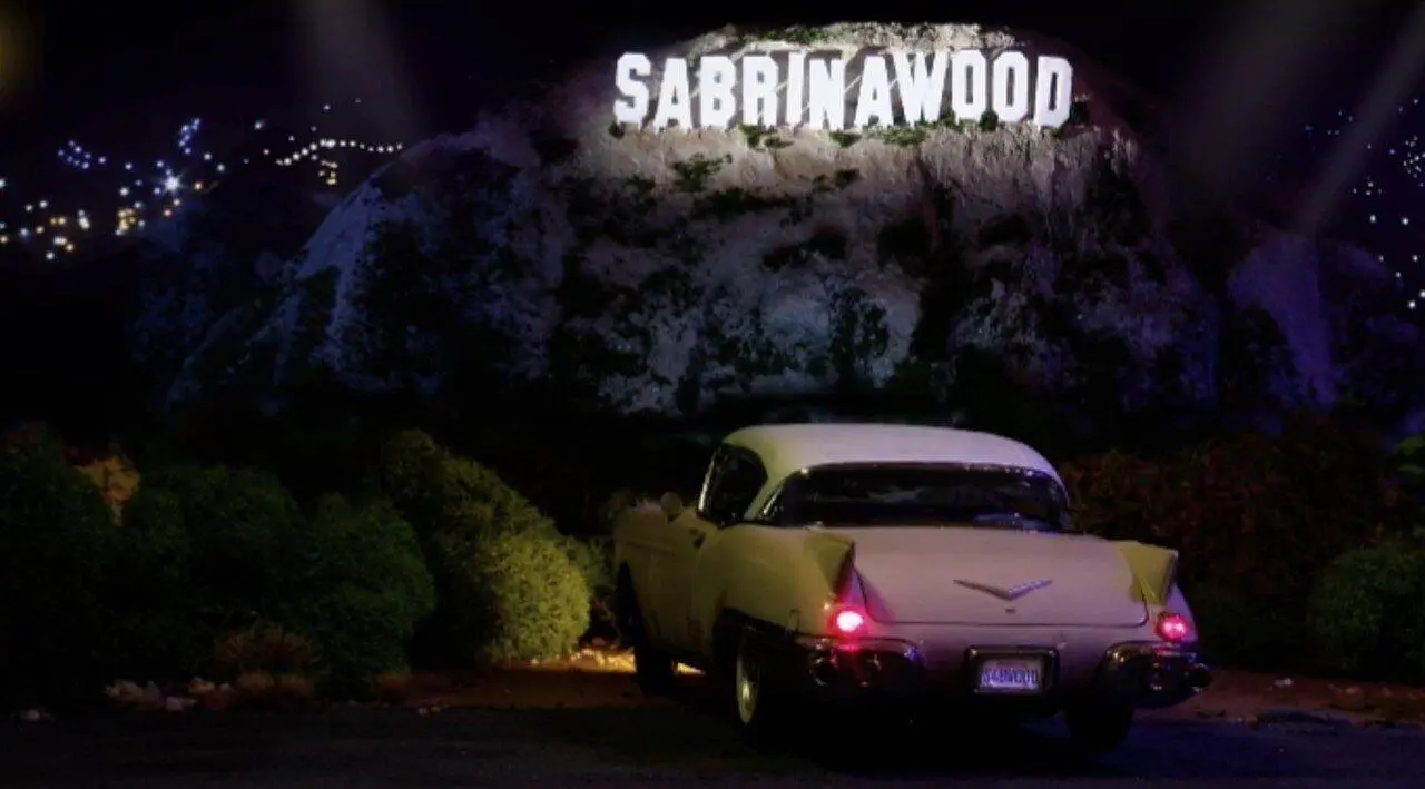 introdução de Show da Sabrina Carpenter - Instagram