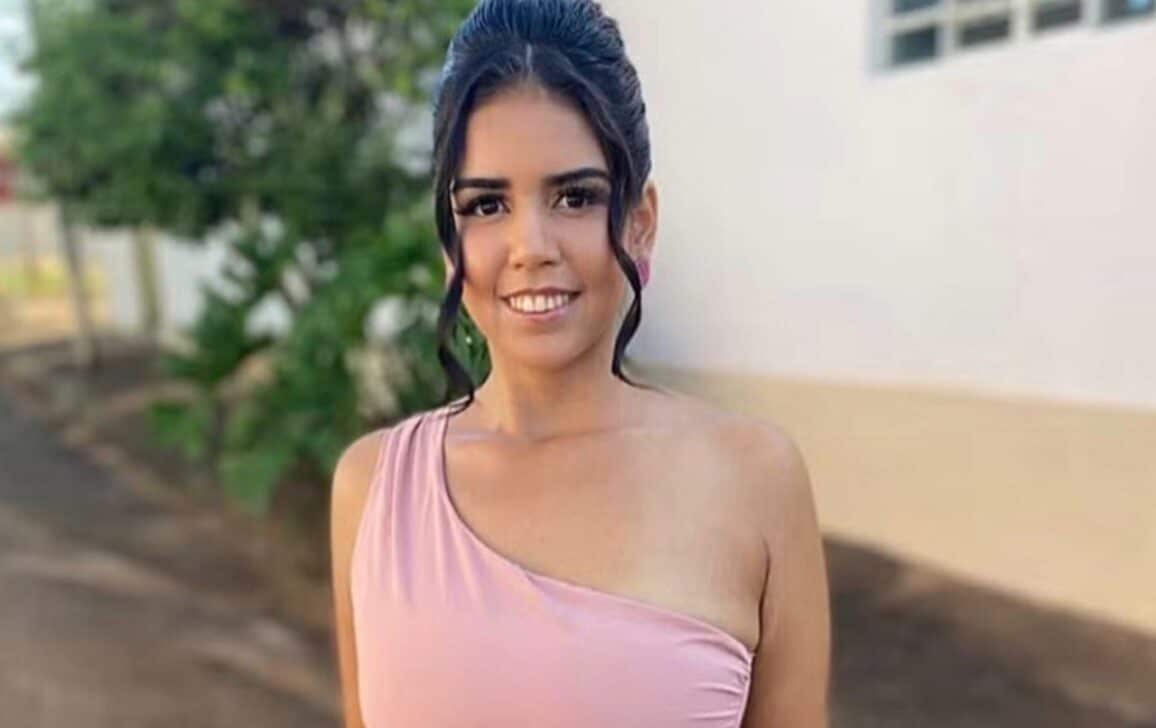 Íris Cândida,