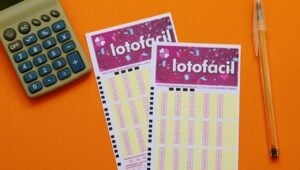 Resultado Lotofácil 3698 com prêmio de R$ 5 milhões pela Caixa ao vivo