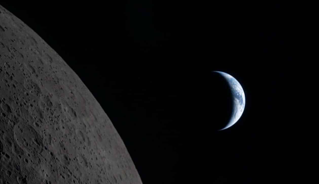Lua e Terra
