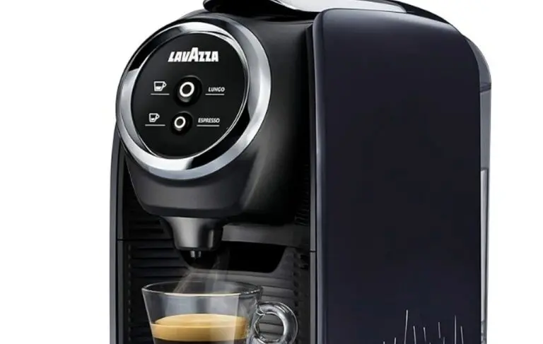 Máquina Lavazza Classy