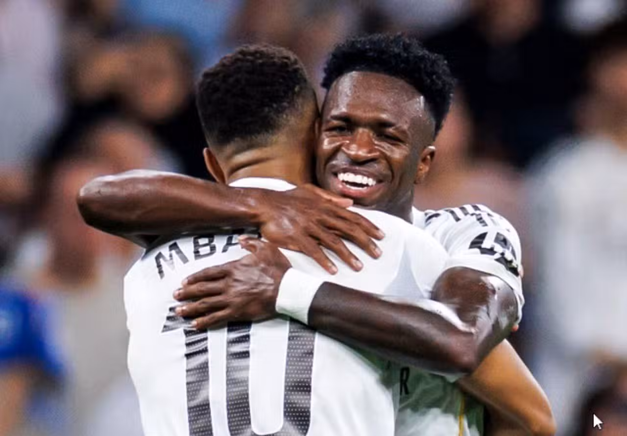 Mbappé e Vini Jr - X.com/ Real Madrid
