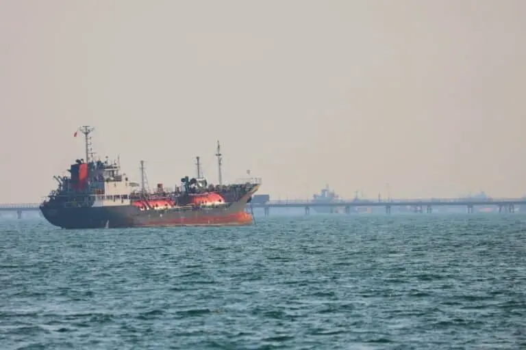 navio
