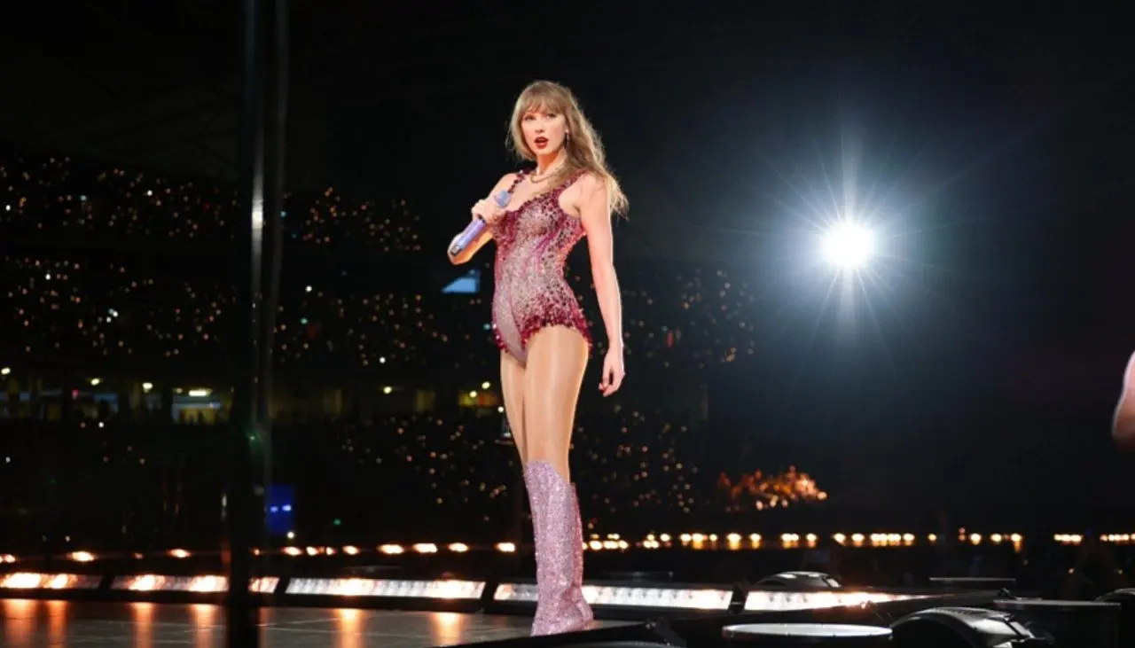 Taylor Swift - x/TaylorSwift