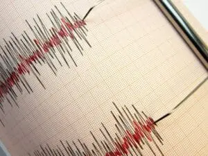 Por que terremotos gigantes atingem países vizinhos, mas raramente o Brasil?