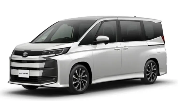 Toyota Noah - Divulgação/Toyota