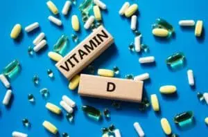 Vitamina D regula o humor e auxilia na prevenção da depressão sazonal, apontam estudos