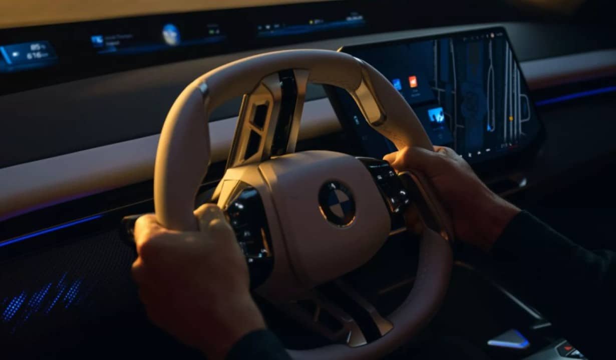Interni della BMW iX3