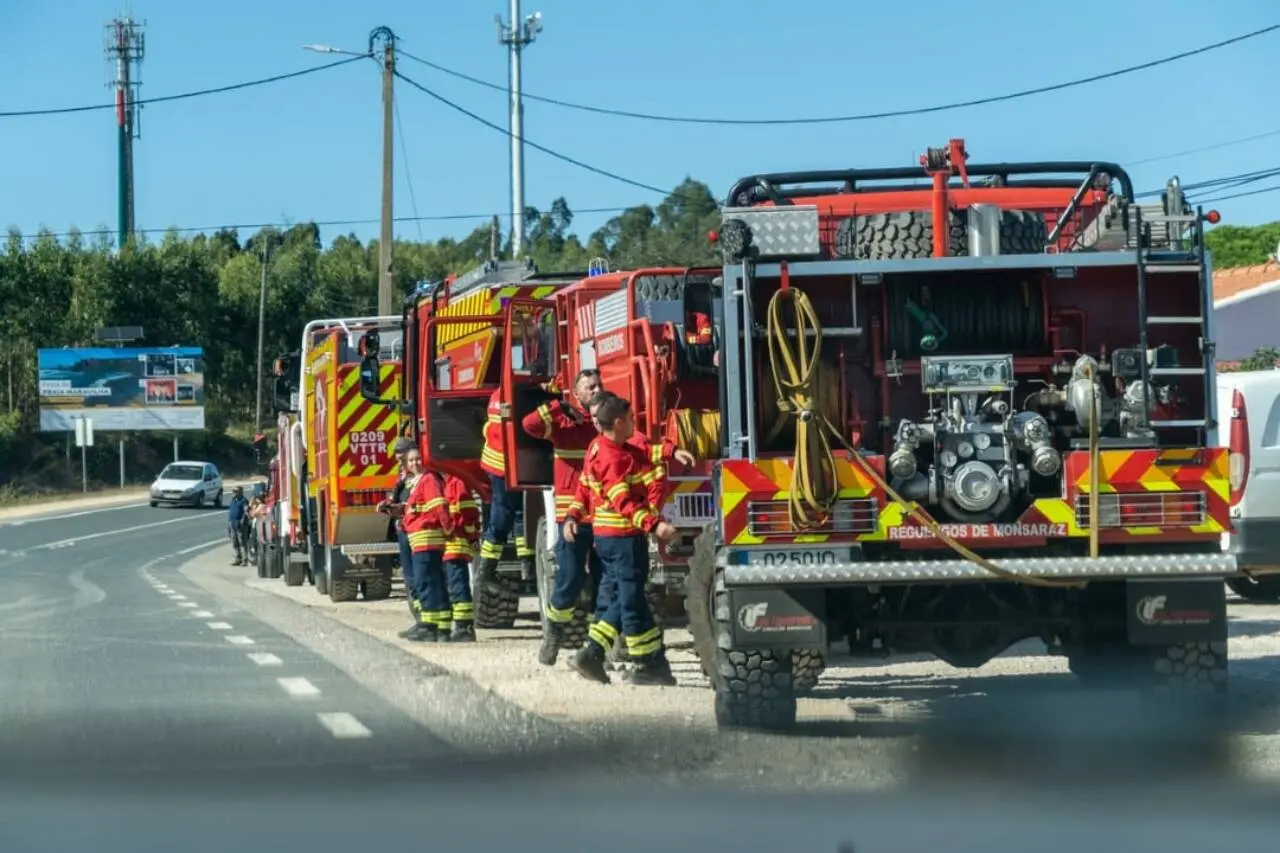 Bombeiros Portugal, caminhões de bombeiros