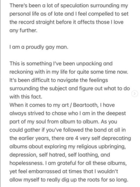 Caleb Shomo se assume gay