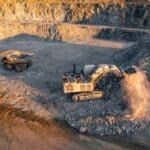 Escavadeira, Mineração a céu aberto