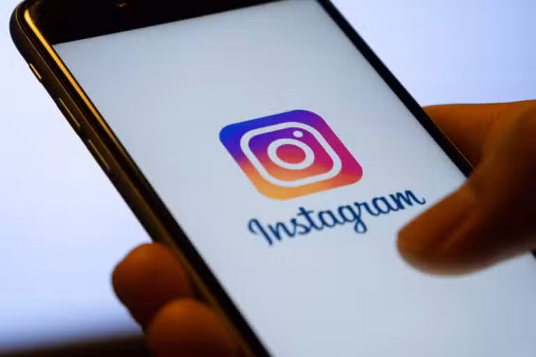 Instagram logo