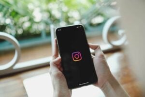 Instagram logo