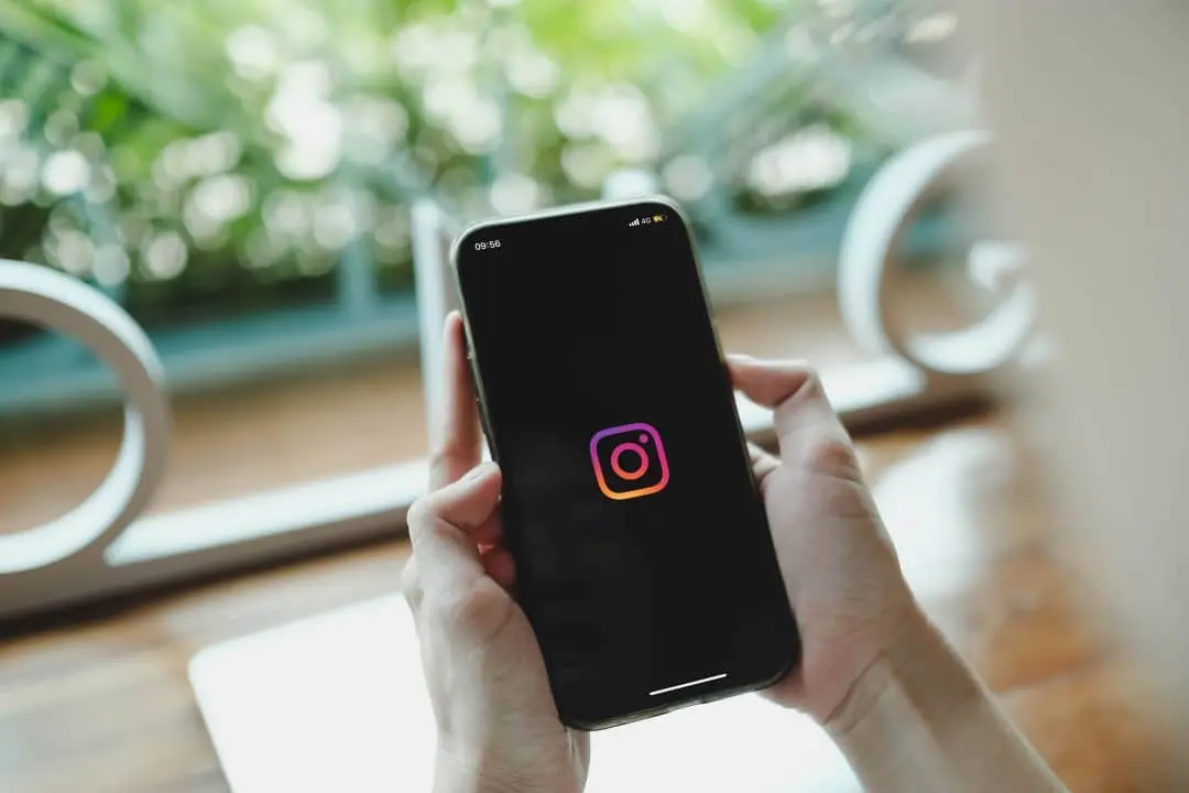 Instagram logo
