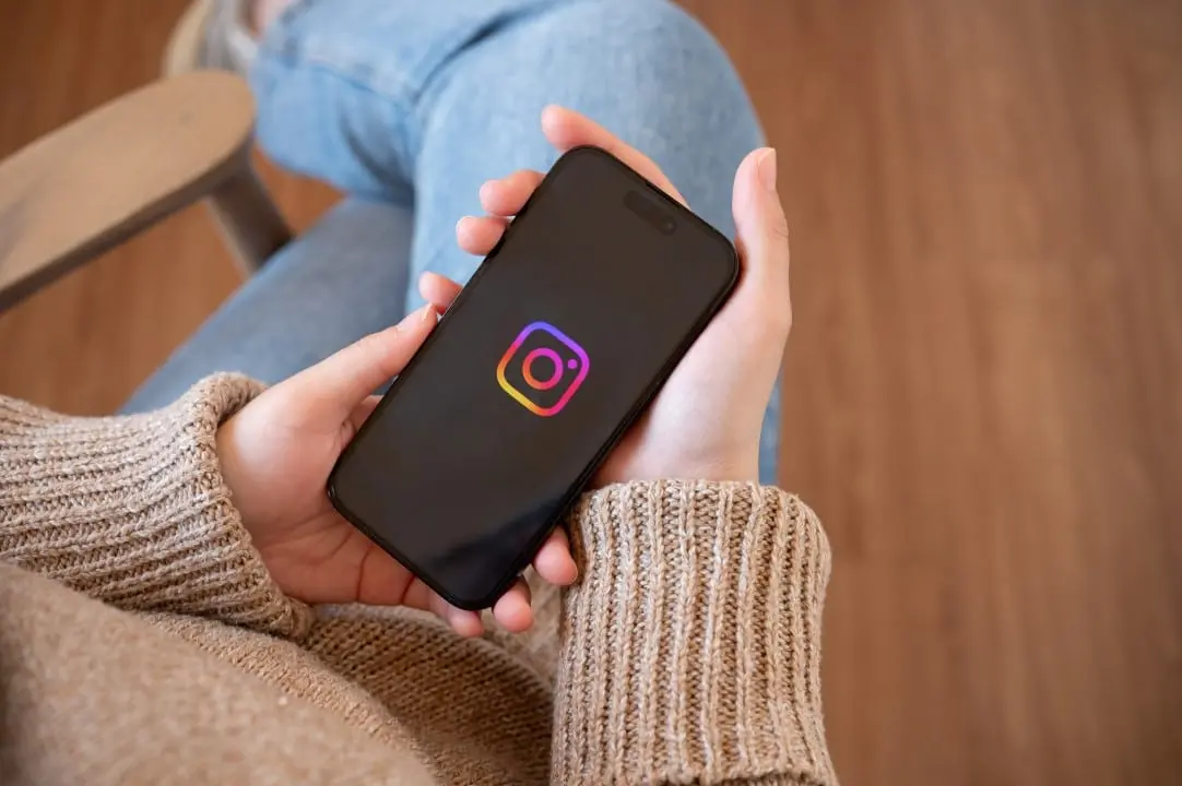 Instagram logo
