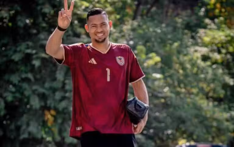 José Contreras