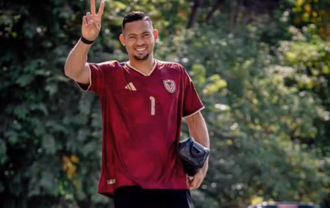 José Contreras