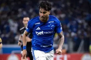 Cruzeiro supera Flamengo e tem melhor campanha da Série A desde estreia do técnico Artur Jorge