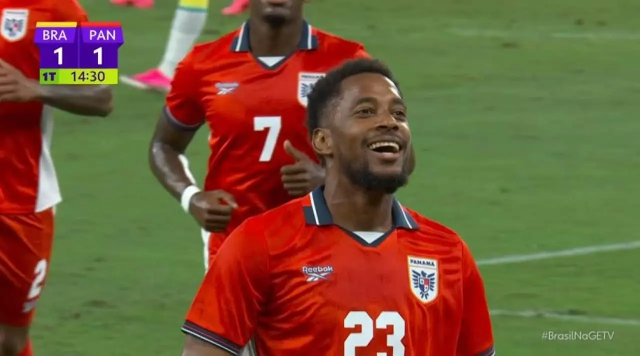 Michael Murillo empata para o Panamá