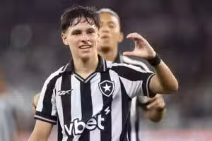Botafogo projeta arrecadar R$ 175 milhões com transferência de Montoro após a Copa do Mundo