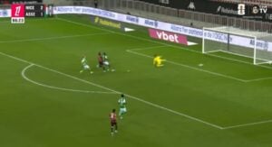 Nice fecha o caixão: Elye Wahi marca 3º gol, placar 3 a 1 sobre St. Etienne aos 87 minutos
