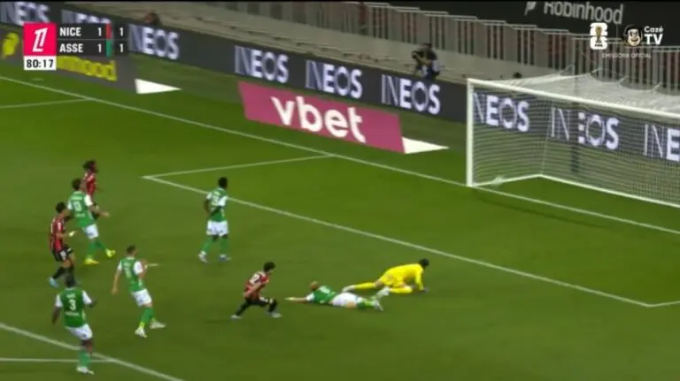 Nice retoma a frente do placar