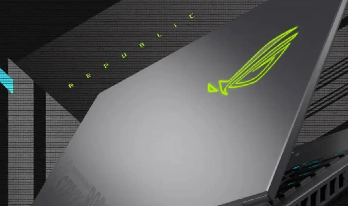 ROG Strix SCAR 18 -