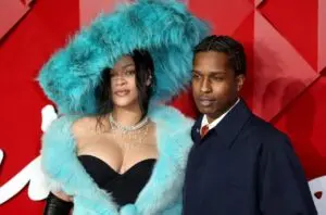Pembacaan bibir mendedahkan ketegangan antara Rihanna dan A$AP Rocky selepas Met Gala di New York